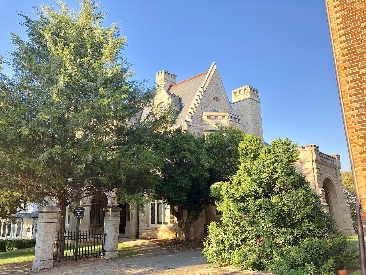 Cedarhyrst, Old Salem, Winston-Salem, NC (49030549903)